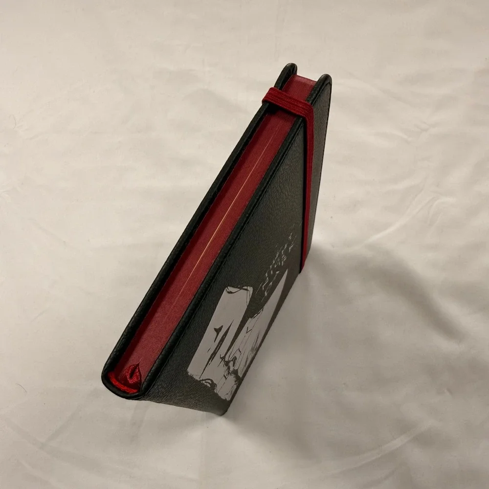 Game of Thrones Melisandre Journal The Night‎ Is Dark Black Silver Notebook